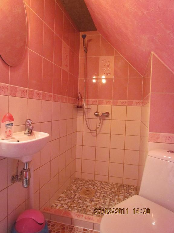 Tonise Holiday Houses Lilbi  Room photo
